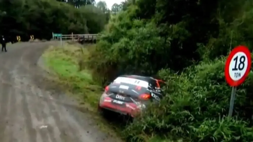 Dos incidentes marcan la intensa mañana del RallyMobil Los Lagos 2025, cedida