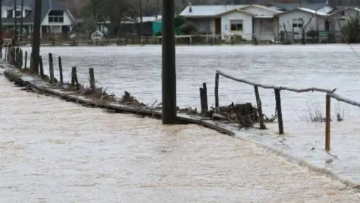 Alerta Roja en Biobío por riesgo de desborde: refuerzan monitoreo ante crecida de ríos