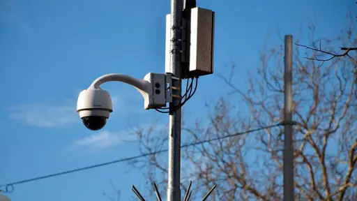 Los Ángeles refuerza seguridad con nuevas cámaras de televigilancia en Chacayal y San Carlos Purén