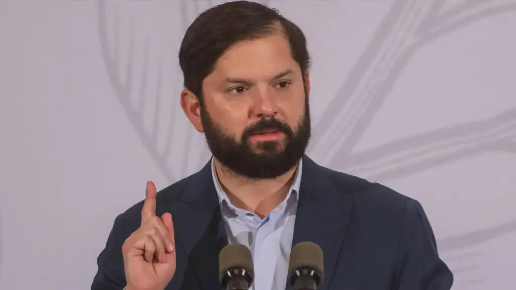 Presidente Gabriel Boric emplaza a las empresas eléctricas a tomar resguardos y evitar cortes de energía, recordando fallas pasadas., Chilevisión