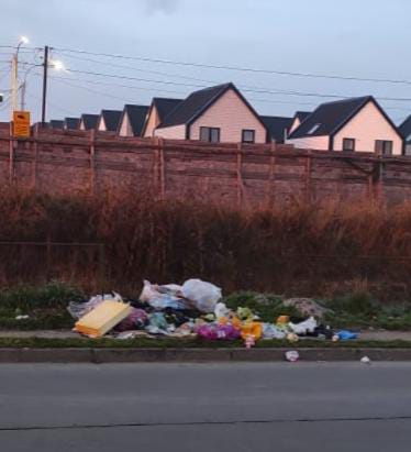 Basura en Villa Los Ríos / Cedida