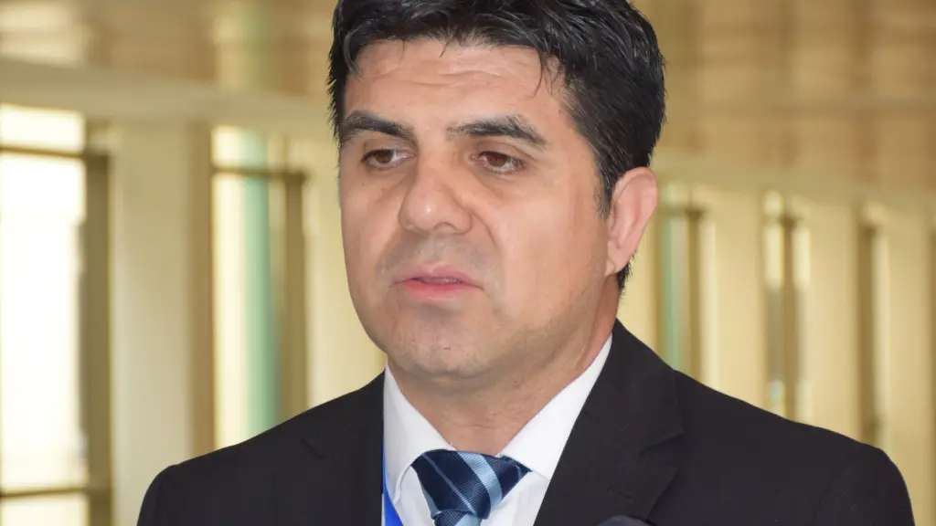 Director Complejo Asistencial Dr. Víctor Ríos Ruiz de Los Ángeles, Alejandro Manríquez., La Tribuna