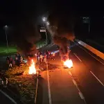\'Tuvimos que cortar la ruta para que nos escucharan\': mulcheninos protestan tras más de 100 horas sin luz ni agua, Diario La Tribuna