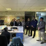 El subsecretario de Redes Asistenciales, Bernardo Martorell, recorrió las dependencias del hospital junto al director Alejandro Manríquez y equipos para constatar el funcionamiento tras la crisis., Cedida