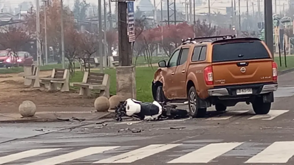Dos motociclistas en estado grave tras accidente de tránsito en Los Ángeles, Diario La Tribuna