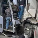 Un muerto y más de veinte heridos tras violento choque entre bus y camión en Coyhaique, Diario La Tribuna
