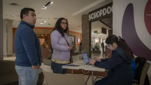 Con más de 100 personas vacunadas partió nuevo punto extramuro en Mall Plaza Los Ángeles