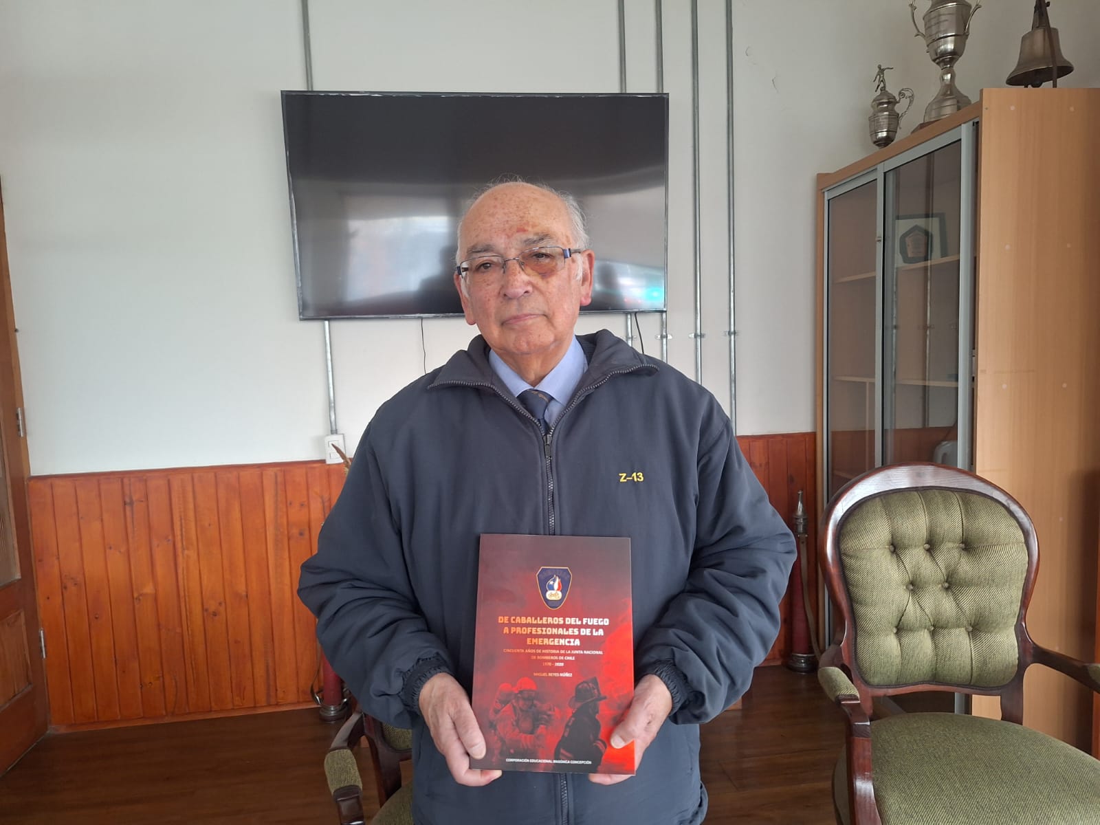 expresidente nacional de la Junta Nacional de Bomberos, Miguel Reyes Núñez. / Gentileza