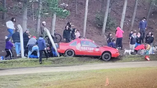 Accidente en autódromo de Yumbel moviliza a equipos de emergencia