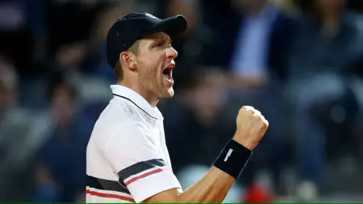 Nicolás Jarry debuta con remontada y gran triunfo en el Libéma Open