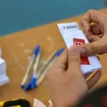 Entérate cómo consultar si te corresponde, excusarte y evitar multas., Referencial
