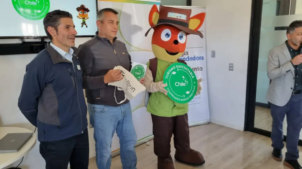 Reconocimiento a emprendedores de Angostura del Biobío. | Colbún