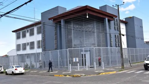 Condenan a 13 años de cárcel a hombre que protagonizó femicidio frustrado en Lebu