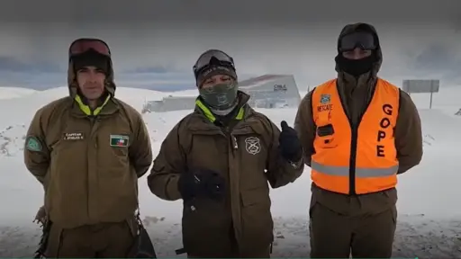 27 personas permanecen atrapadas en precordillera de la región de Antofagasta
