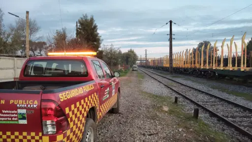 Mujer de 89 años fallece tras ser atropellada por un tren de carga en Villa Coihue Negrete
