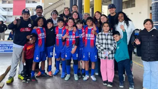 Iberia es de su gente: club social mantiene vivo el sentimiento azulgrana en el fútbol joven