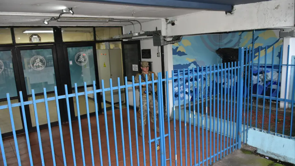 El Ejército es la Institución a cargo del resguardo de los centros de votación., La Tribuna