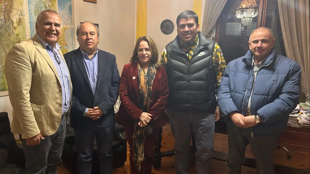 Reunión con ANFA, Cedida