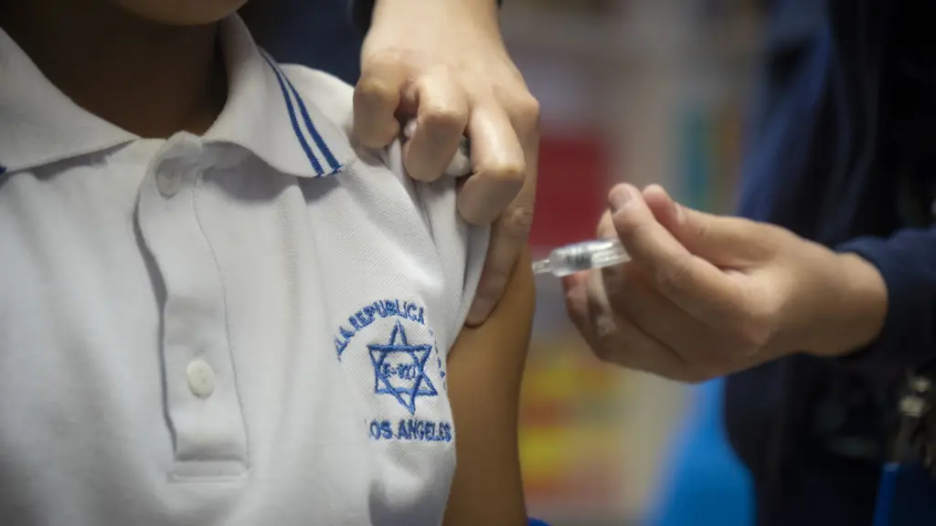 Iniciativa busca prevenir peligrosas patologías, en el corto, mediano y largo plazo en los menores, DCS Los Ángeles