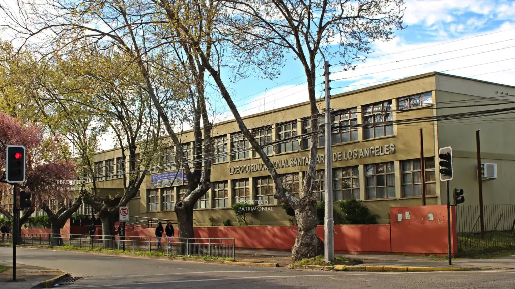 Sancionan con cinco días de suspensión a alumnos por amenazas de violencia escolar en Los Ángeles, Pepe Riquelme 