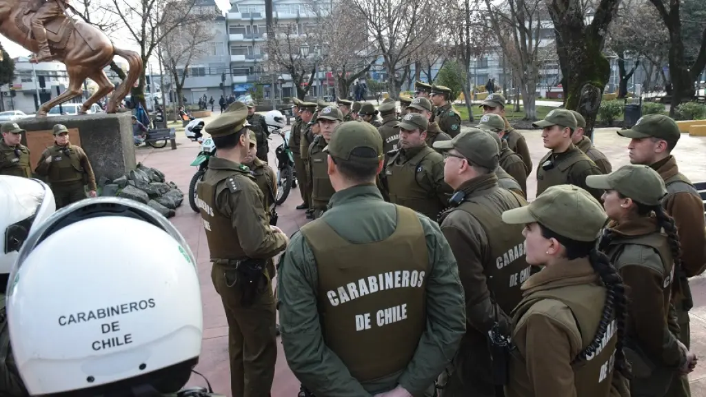 Ronda impacto, Carabineros, Archivo La Tribuna