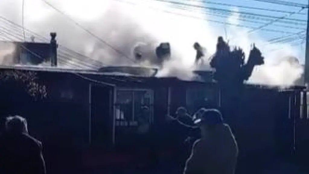 Adulto mayor de 71 años resulta damnificado tras incendio de dos viviendas en Población de Los Ángeles, Diario La Tribuna