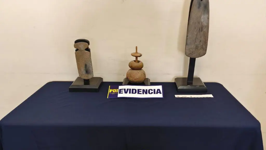 Piezas arqueológicas recuperadas por la PDI., PDI Araucanía