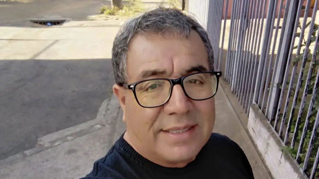 Edgardo Lepe, Facebook