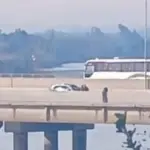 Hombre amenaza con lanzarse al río Biobío en Puente Coihue de Negrete, Diario La Tribuna
