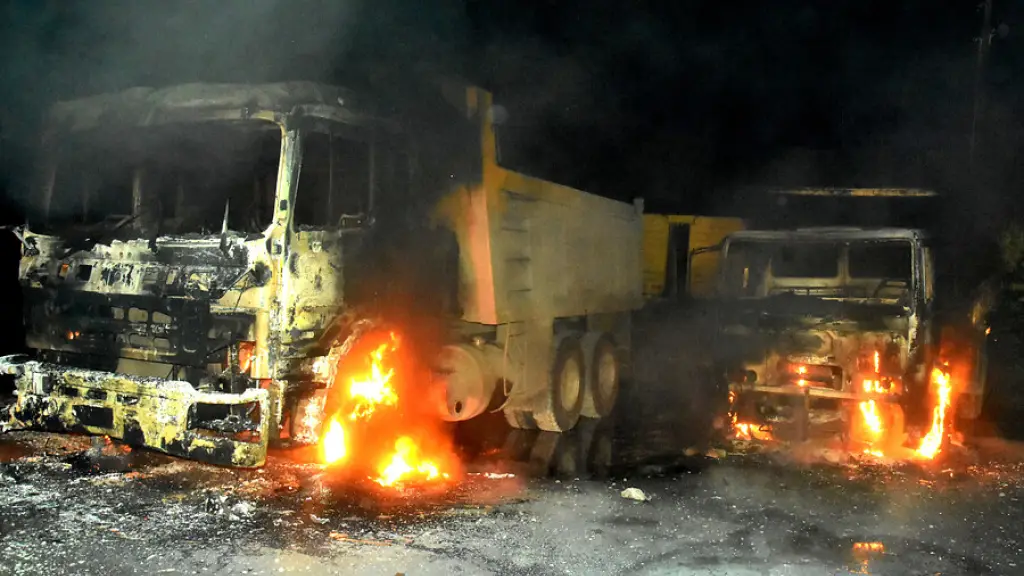 Ataque incendiario en Ercilla deja dos trabajadores heridos: uno fue baleado, La Tribuna