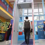  La medida permitiría a cada institución aplicar esta seguridad de forma voluntaria, resguardando la privacidad de estudiantes, pacientes y funcionarios., contexto