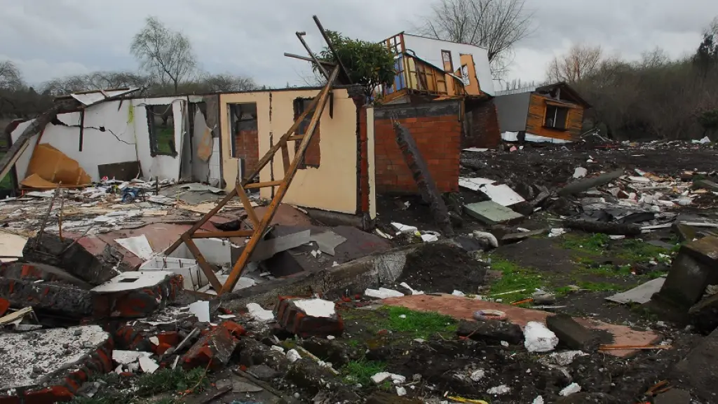 Efectos del terremoto 2010, Archivo La Tribuna