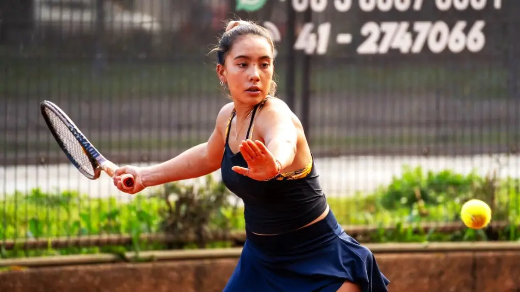 Consuelo mentalizada en hacer un buen año 2026, ahora en su nueva etapa adulta en el tenis nacional, La Tribuna