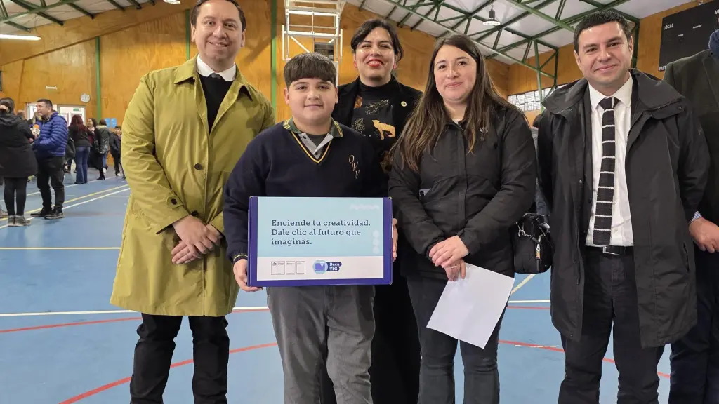 La iniciativa busca reducir la brecha digital y fortalecer la educación pública., Gentileza