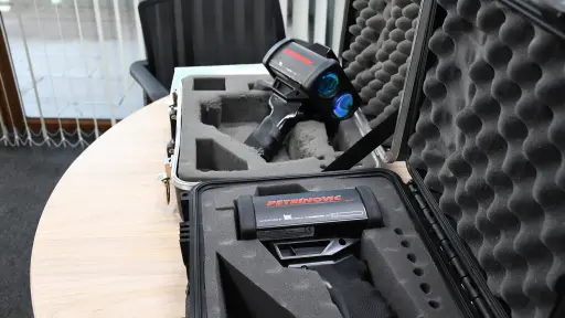 Municipalidad de Tucapel refuerza seguridad vial con entrega de detectores de velocidad a Carabineros