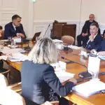 Reunión de Comisión, Senado