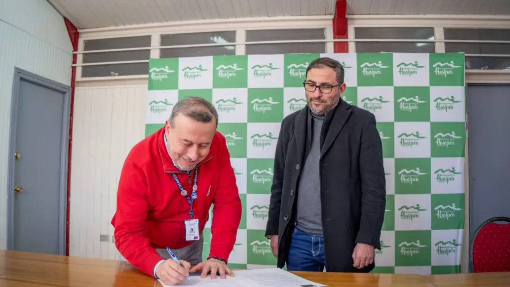 Firma de convenio, cedida