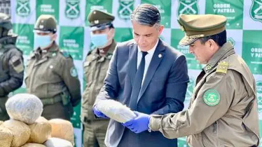 Incautan 478 kilos de marihuana en ruta cercana a Minera Escondida: Hay cuatro detenidos