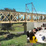 Los alcaldes de Cabrero, Yumbel y Los Ángeles se reunieron el jueves pasado en Santiago con el presidente del directorio de la Empresa de los Ferrocarriles del Estado (EFE), Eric Martin