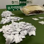 Más de 1 kilo 200 gramos de pasta base y clorhidrato de cocaína fueron incautados por O.S.7, Carabineros