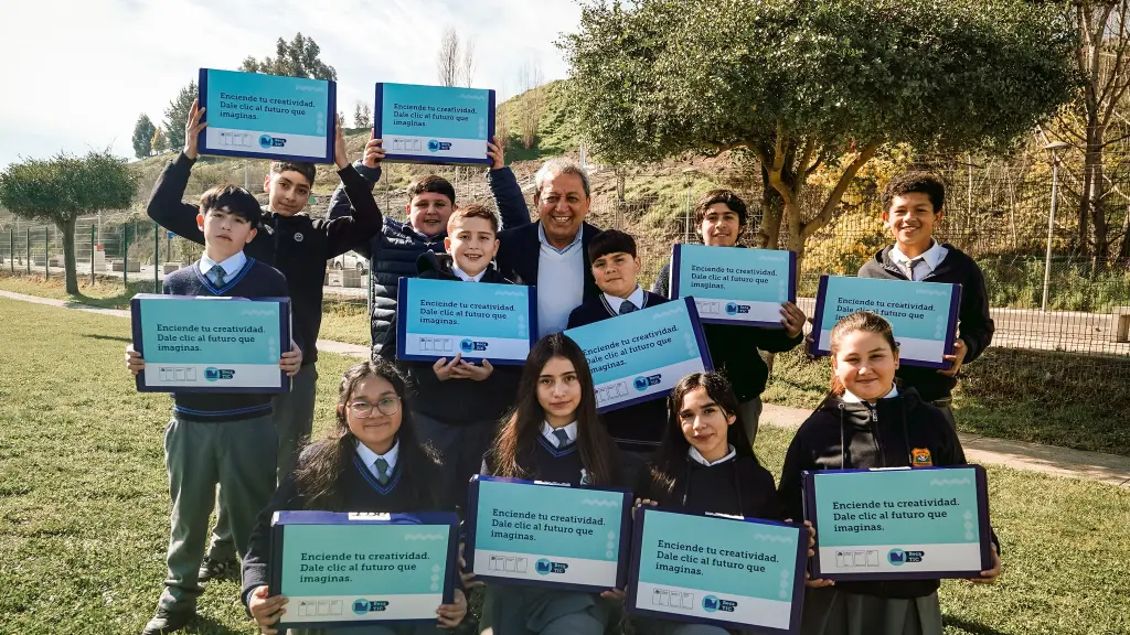 La actividad benefició a estudiantes de séptimo básico de establecimientos del sector urbano y rural de la comuna.