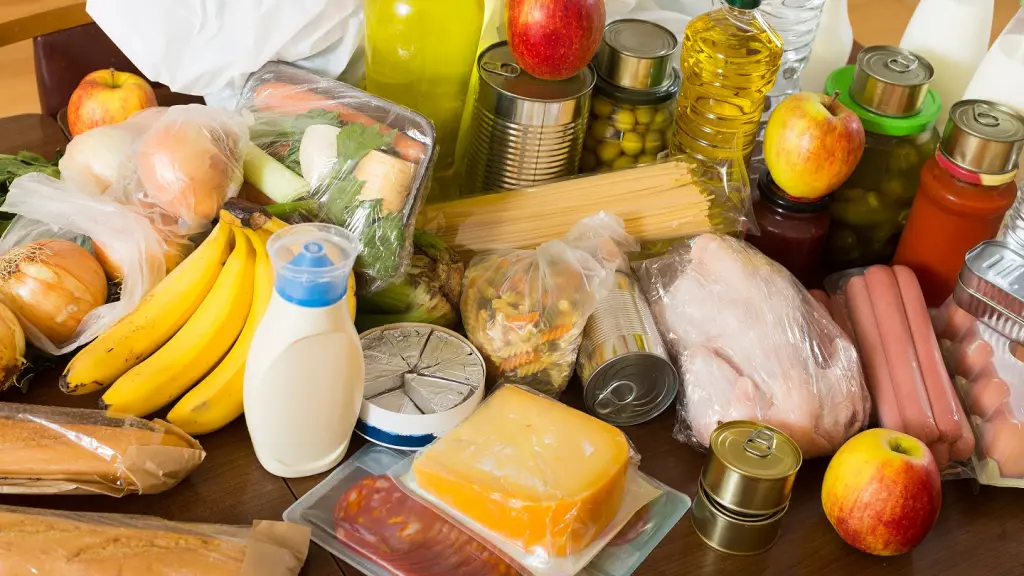 La capacidad de los ocupados en la región del Biobío para cubrir sus necesidades básicas es limitada frente al costo actual de la canasta básica., Freepik