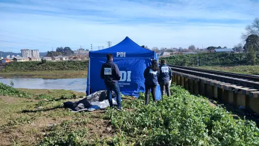 Concepción: Hallan cadáver con impacto de bala junto a las vías del tren en Villa San Francisco