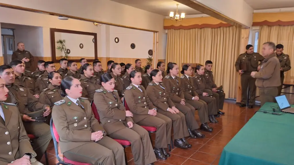 Carabineros alumnos que iniciaron su práctica en la provincia de Biobío, Carabineros