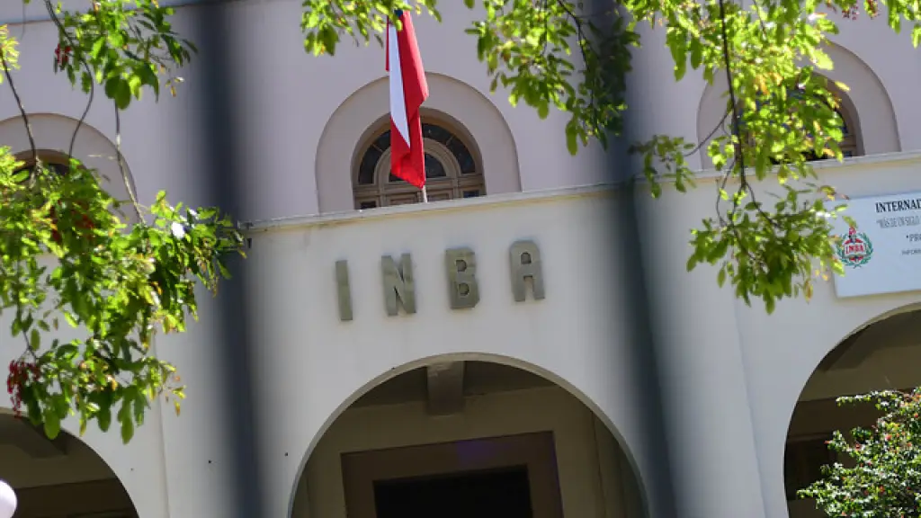 El funcionario fue atacado por un grupo de encapuchados., Agencia UNO