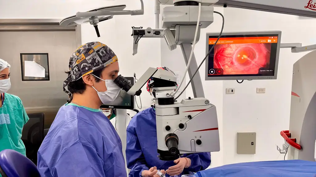 Con tecnología de punta, el Complejo Asistencial de Los Ángeles busca devolverles la visión a sus pacientes., Hospital de Los Ángeles