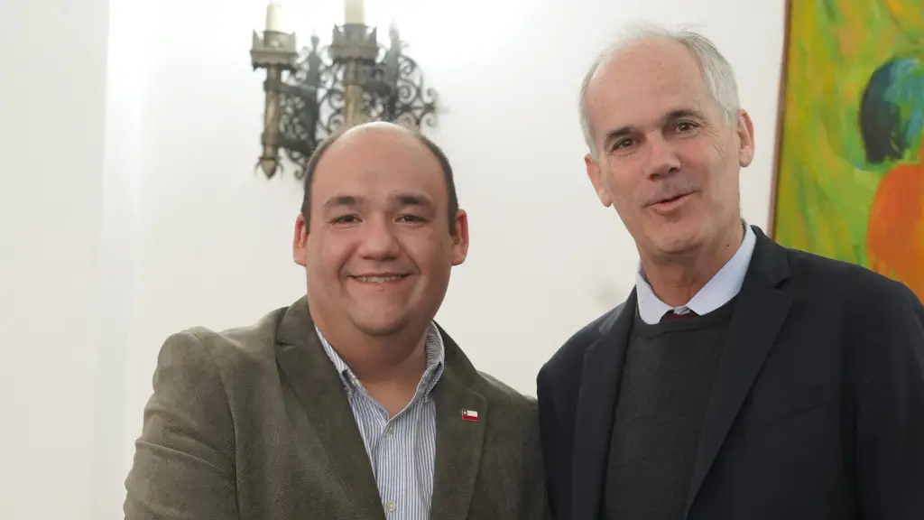 Francisco González reafirmó su compromiso con una agenda centrada en la seguridad ciudadana, el desarrollo productivo regional, la defensa del empleo formal, y en especial, con propuestas concretas para superar el déficit habitacional.