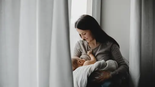 Lactancia materna: beneficios para la prevención de enfermedades crónicas y la obesidad infantil