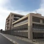 Su paradero sigue siendo desconocido, mientras personal de Gendarmería y Carabineros desplegó un operativo de búsqueda., Hospital Regional de Arica Dr. Juan Noé Crevani