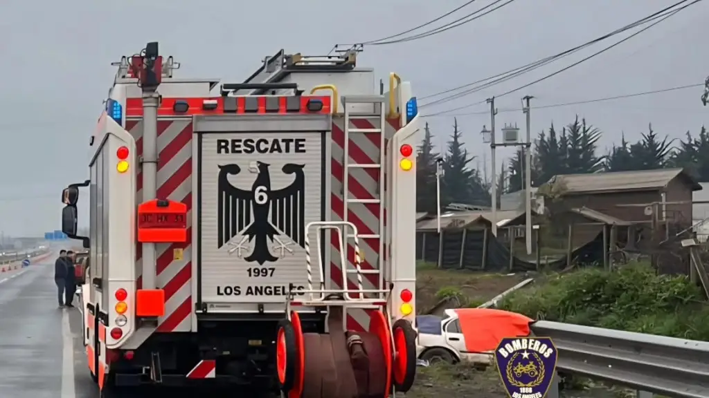 Confirman segundo fallecido tras accidente en Ruta Nahuelbuta , Bomberos de Los Ángeles 
